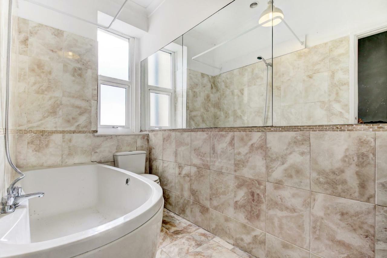 Lovely 3 Bed House In Bristol Villa Eksteriør billede